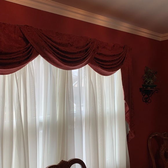 Red formal curtains - Picture 3 of 6